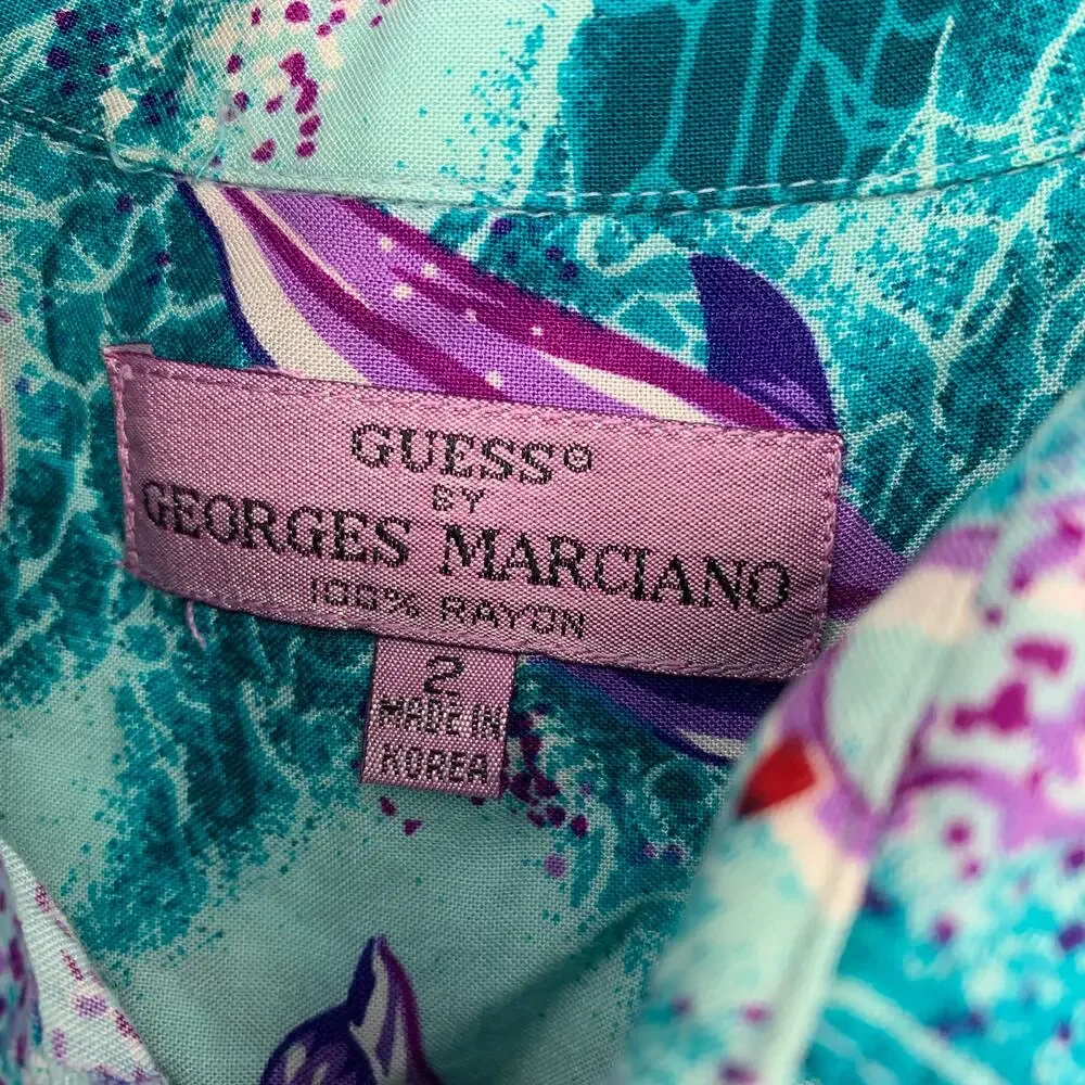 VINTAGE Guess By Marciano Men's Sz 2 US M Button Up Casual Shirt Dolphin Print